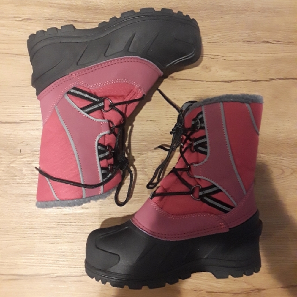 Girls' pink snow boots [NWOT] - Itasca